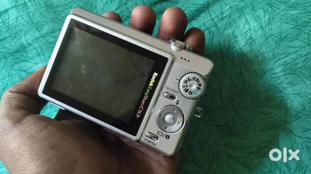 Kodak 7.1 mega pixels camera (dead) 3000 only