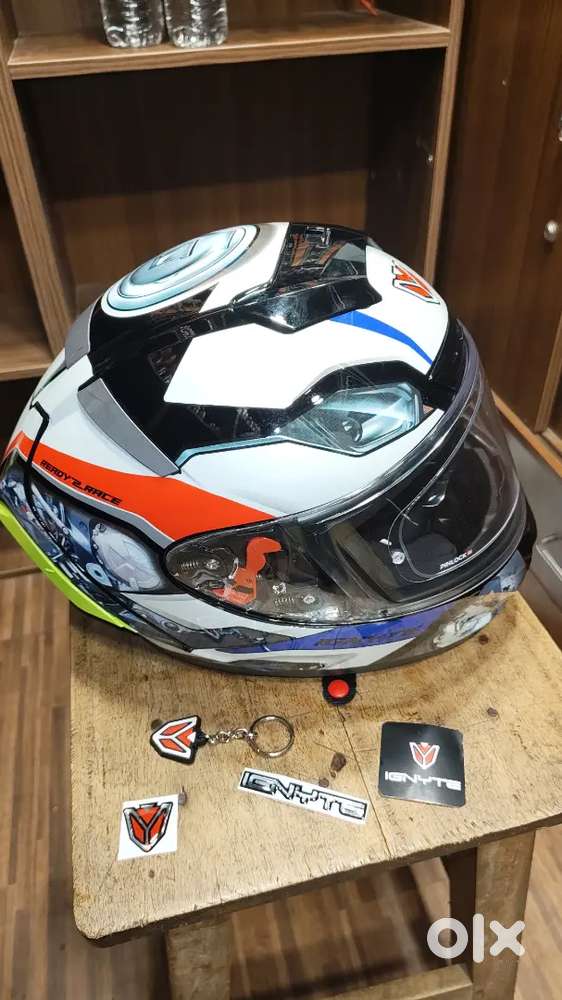 Ignite helmet unused helmet XL size