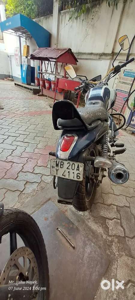 Bajaj V15 VIKRANT