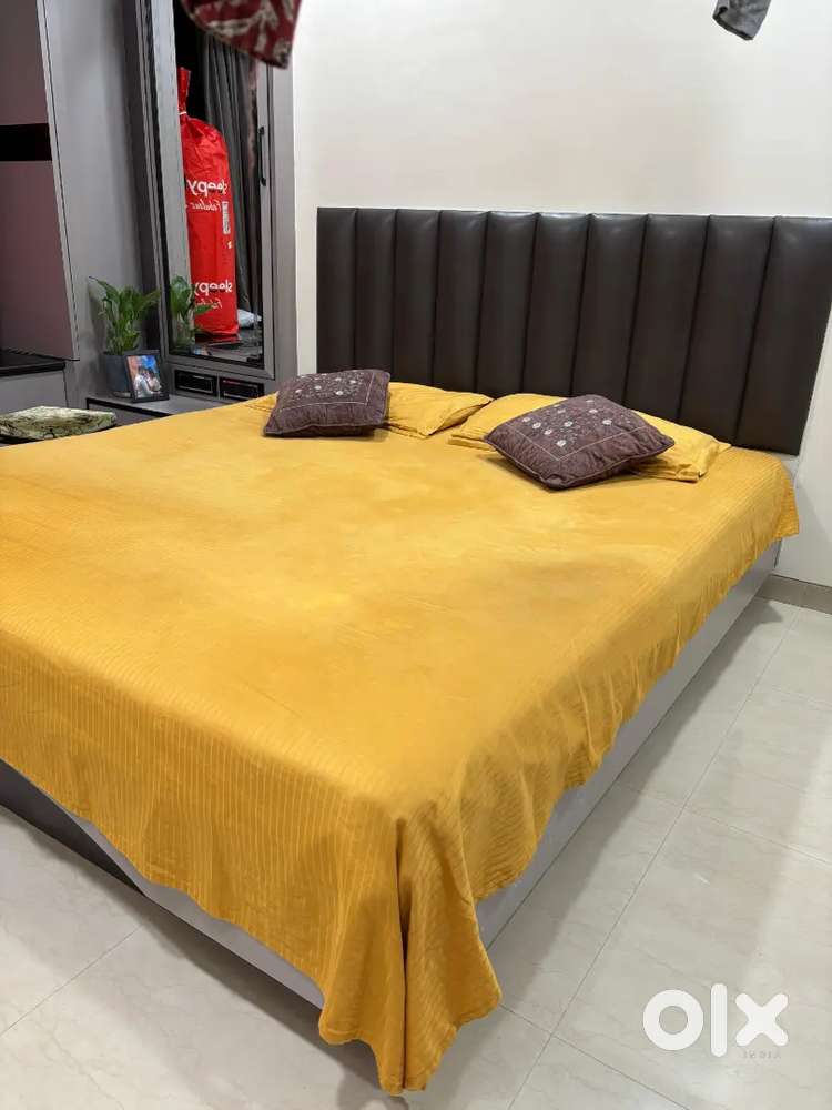 King size mattress in sale