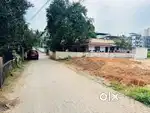 40,20 cent land for sale Kakkanad near seaport road