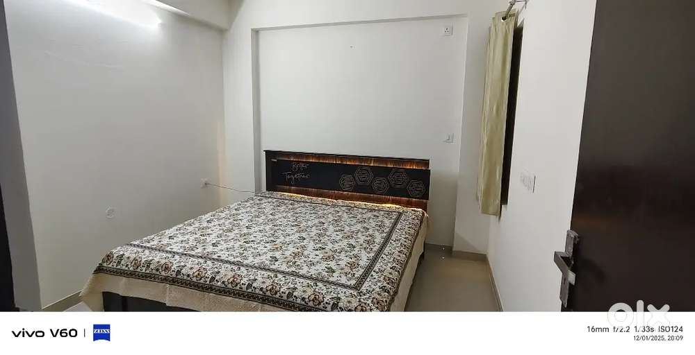 Working girls/ boys ,small family...