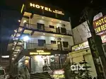 URGENT REQUIREMENT FOR HOTEL