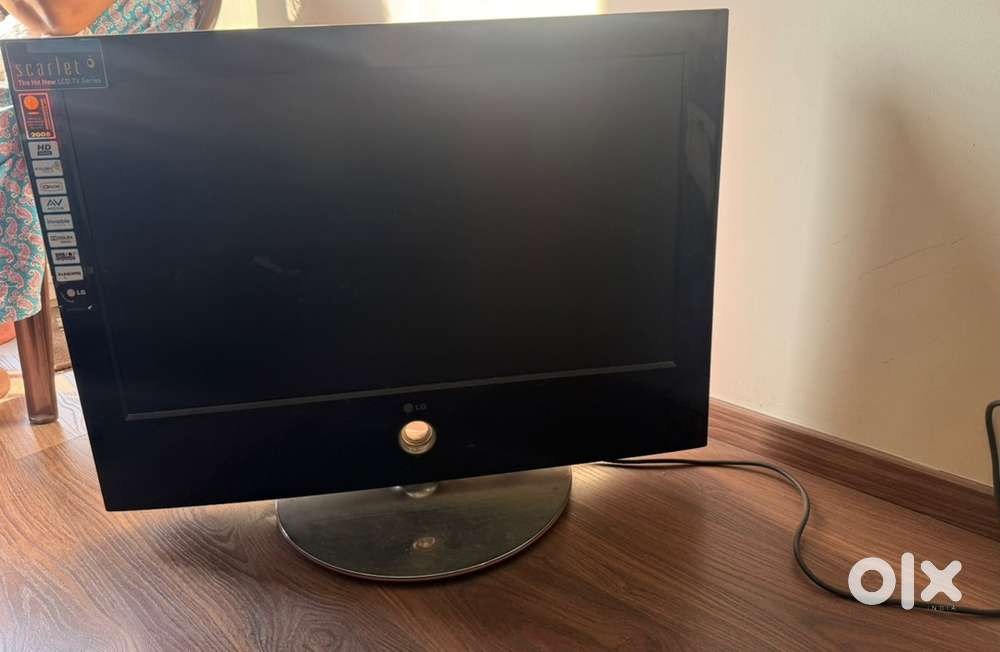 LG Scarlet TV