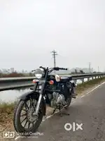 Well maintained convertible to single seat
