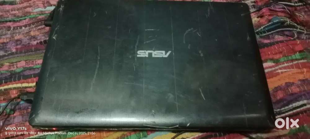 Laptop . Asus