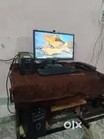 Desktop with ups