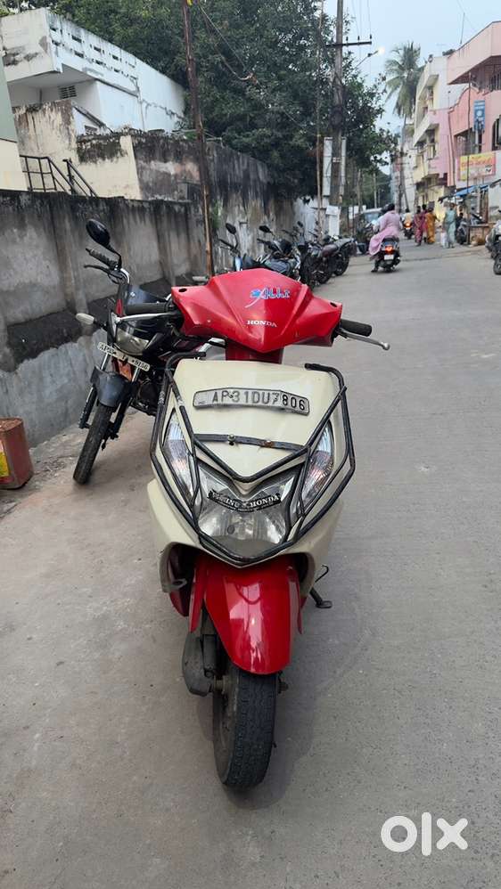 Honda dio 2017 jan model