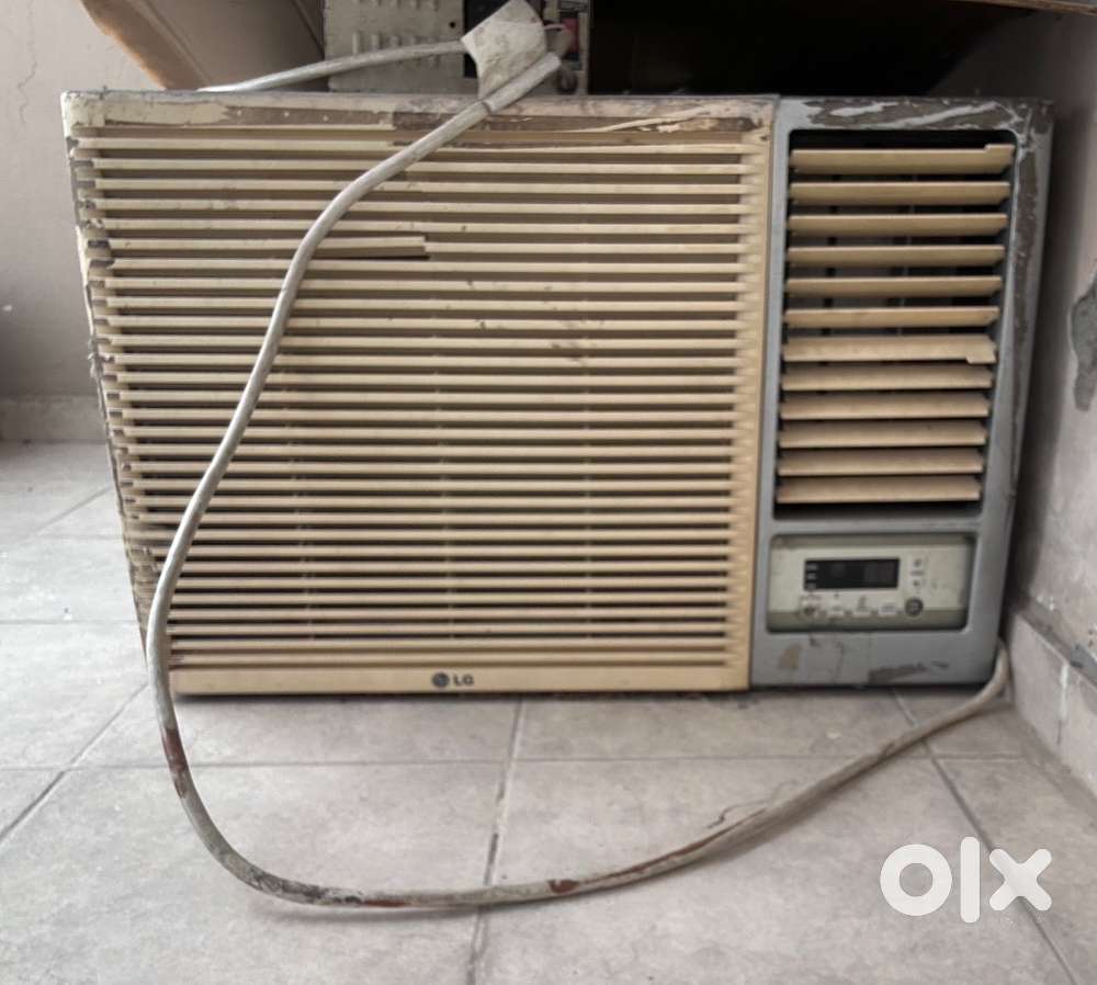 LG window AC well maintained condition