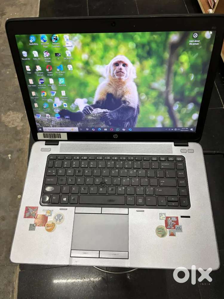 HP laptop i7 4th gen 
16 GB RAM DD3 
SSD 512