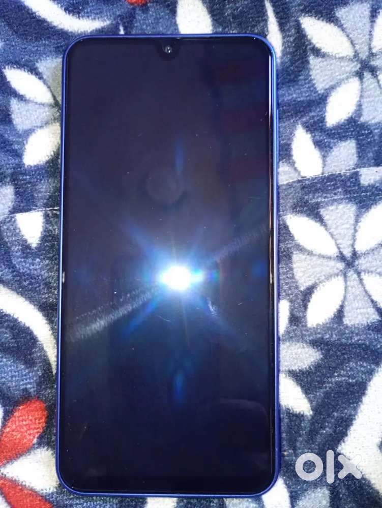 I want to sell A17 blue colour only two week old