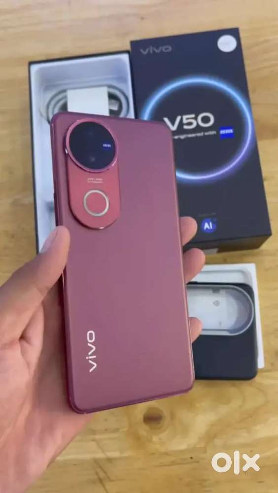 Good Model Vivo v50 pro 5g