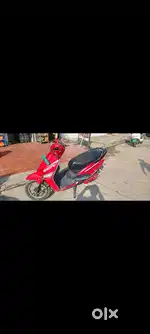 Dual battery Range upto 80 km full charge