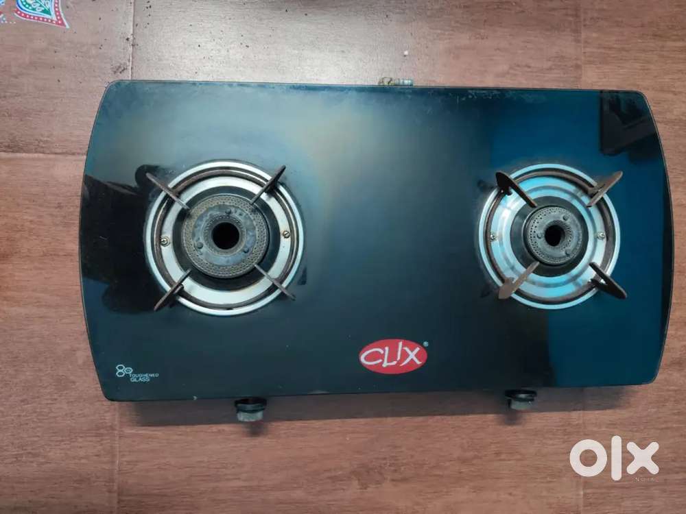 2 gas stoves, W.M/Fridge stand, carrom, B/W Board