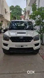 Mahindra Scorpio S4, 2017, Diesel