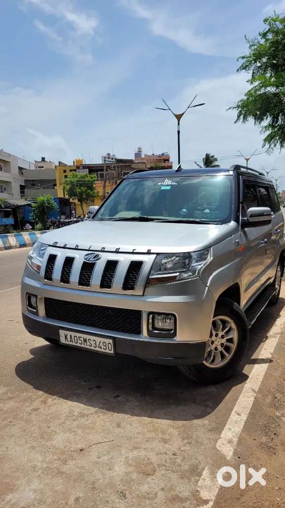 Mahindra TUV 300 2015 Diesel 125000 Km Driven fully loaded
