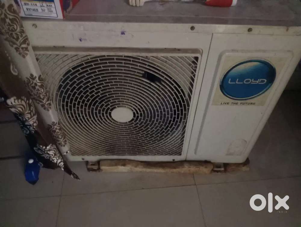 AC 1.5T LLOYD