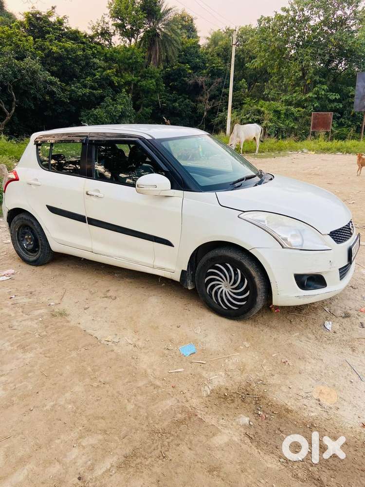 Maruti Suzuki Swift 2012 CNG & Hybrids Well Maintained