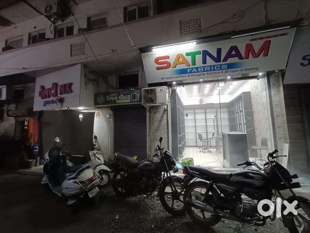 Vivo Mobile Phone Shop Sale ₹.૬૨,૦૦,૦૦૦, Jagnath, Near. Patiyala House