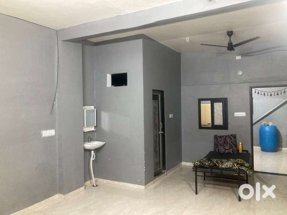 1 BHK FOR RENT, SMALL FAMAILY