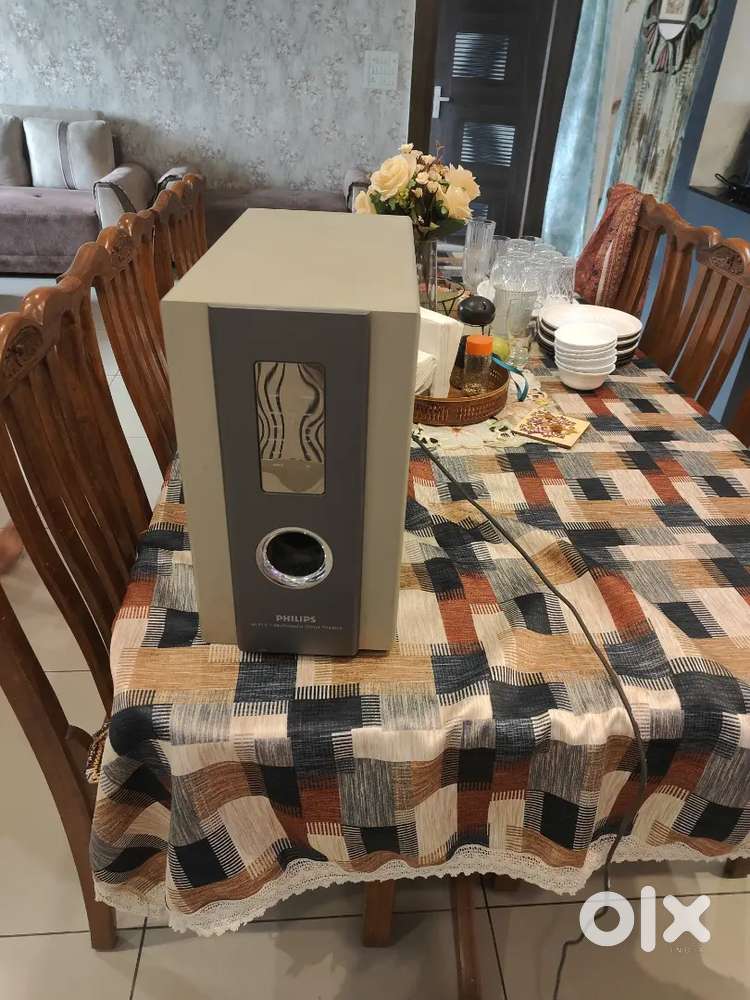 Philips 5.1 woofer with speaker