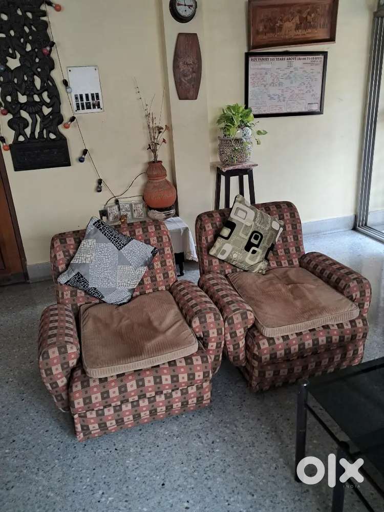 To sell 2 sofas, 3 poofs. Sell together or separately. Office chair