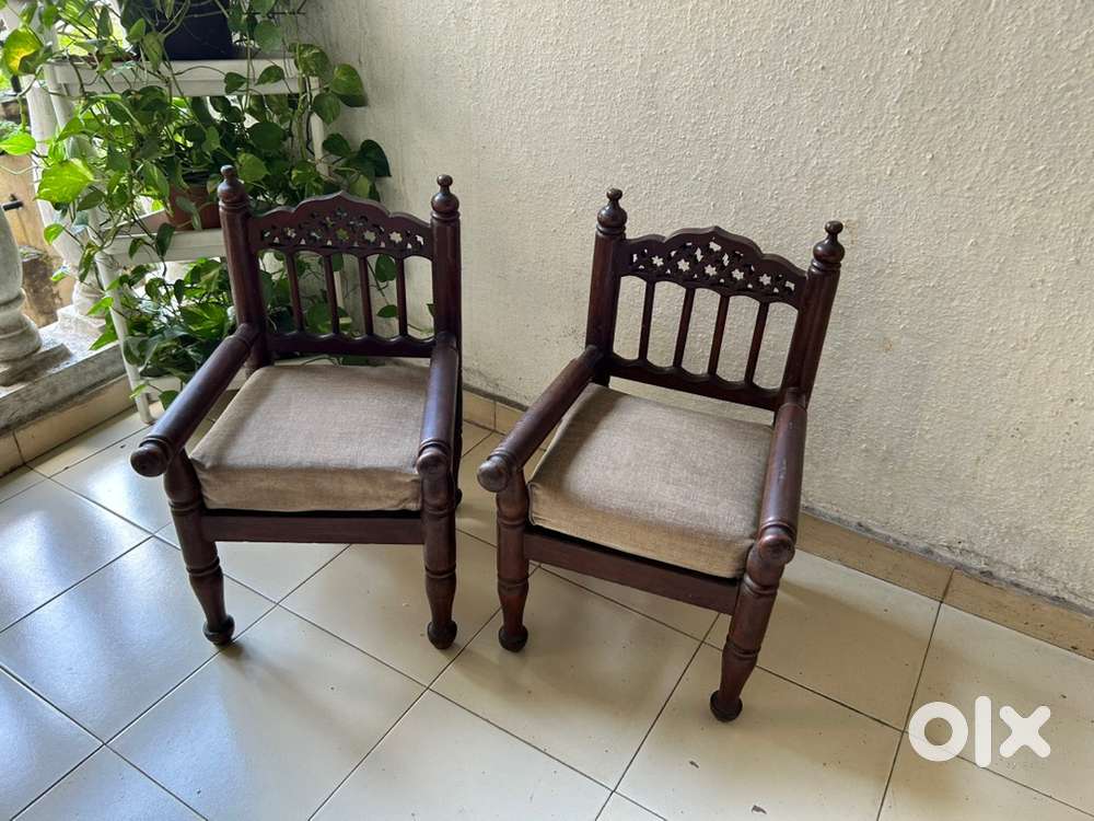 Kids pure teakwood chairs
