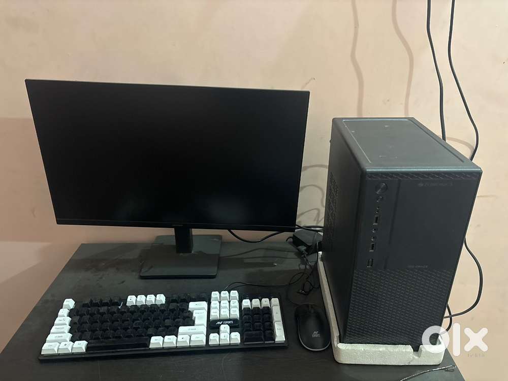 New computer fully working 8 months old only