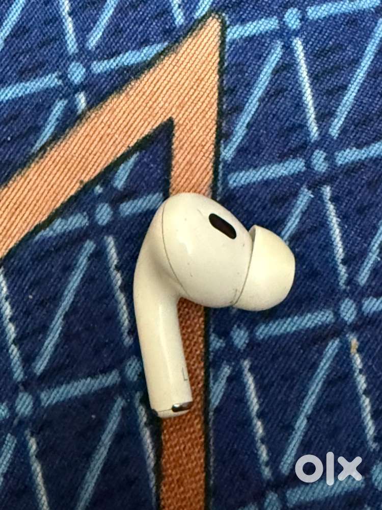 Airpods pro 2 in excellent condition