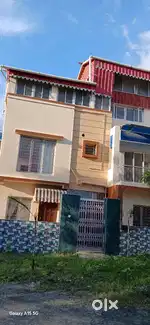 Beautiful house in 100 gaj plot
