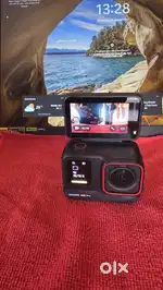 Insta 360 Ace Pro ( 0 Dent 0 Scratch) New Condition