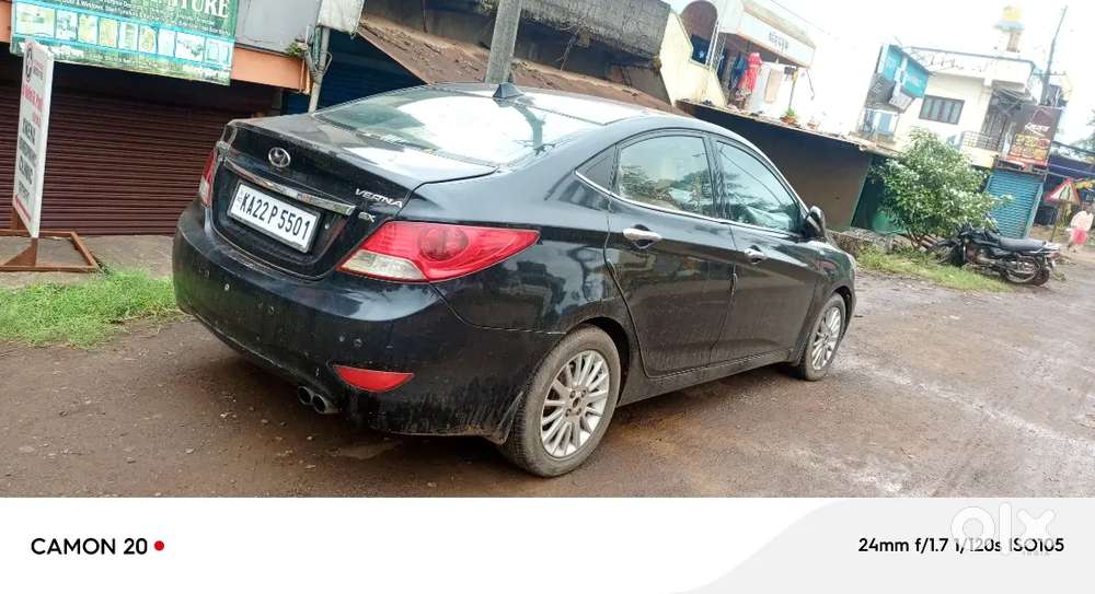 Hyundai Verna 2011 Diesel 111000 Km Driven