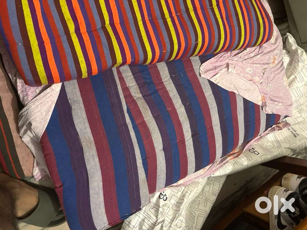 Bonus: Get 1 single bed mattress absolutely free!
