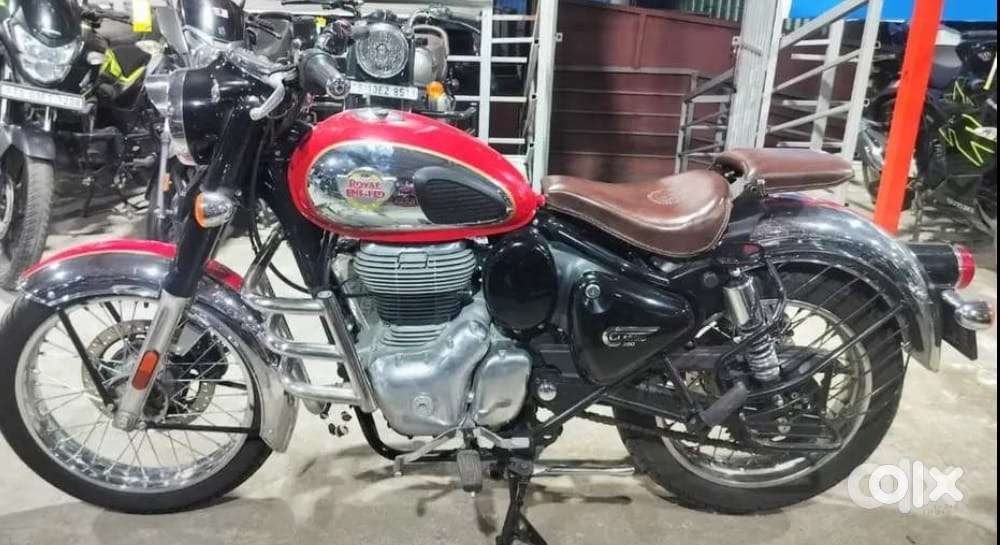 Classic 350 chrome only 7650kms