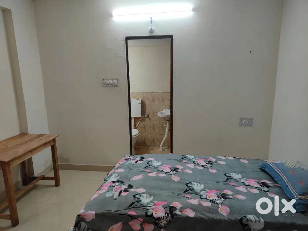 Want a room in santoshi nagar