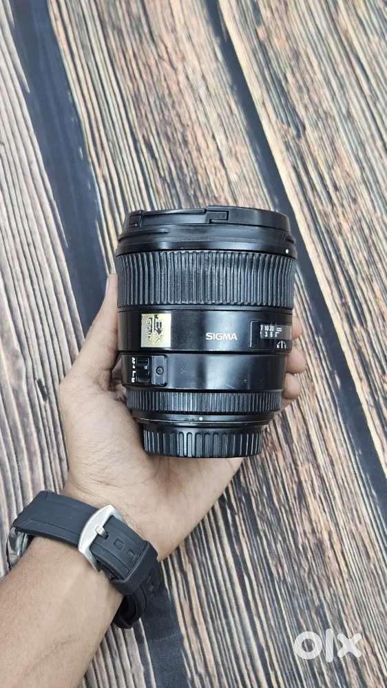 Sigma 85mm f/1.4 DG HSM Lens for Canon EF Mount Portrait Lens SK54.