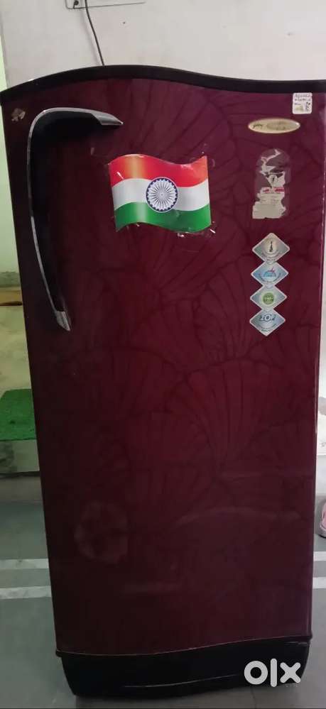 Godrej fridge 180 litere