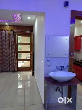 Hig flat 3bhk fully furnished 38 west family only