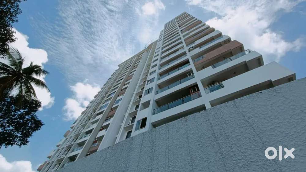 Kuravankonam, Semifurnished 2BHK Flat only 26K including maintenance