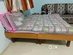 Bed bechana hai