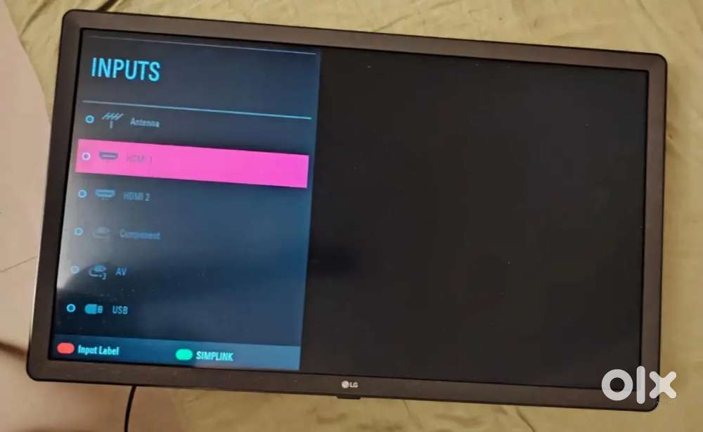 URGENT SALE! LG 32-inch HD LED TV -Barely 2 Months Used(moving abroad)