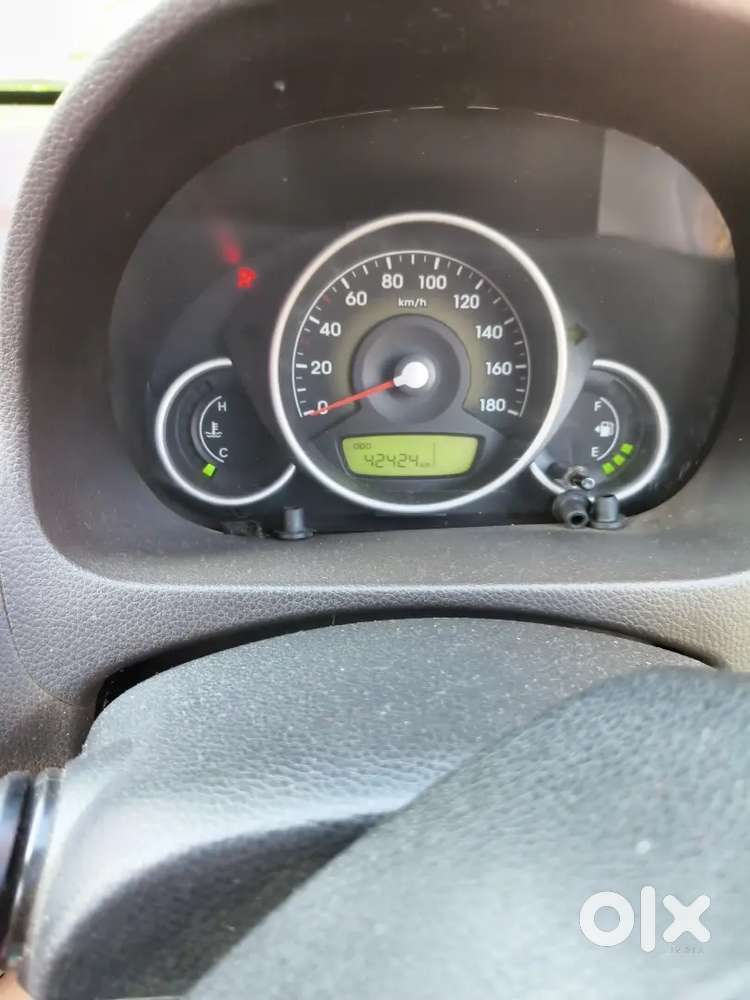 All tiyar new,battery new,no accident