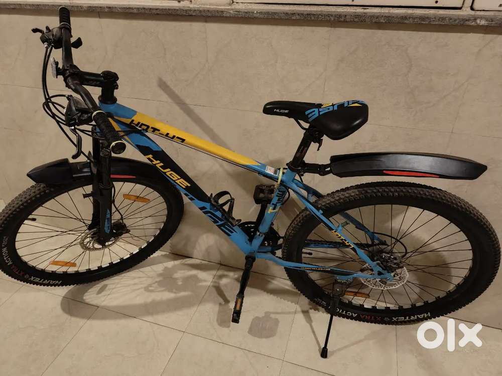 Huge geared bicycle at flat 70% discount
