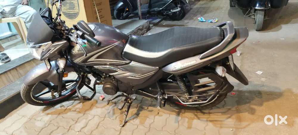 Honda shine good condition one hand use
