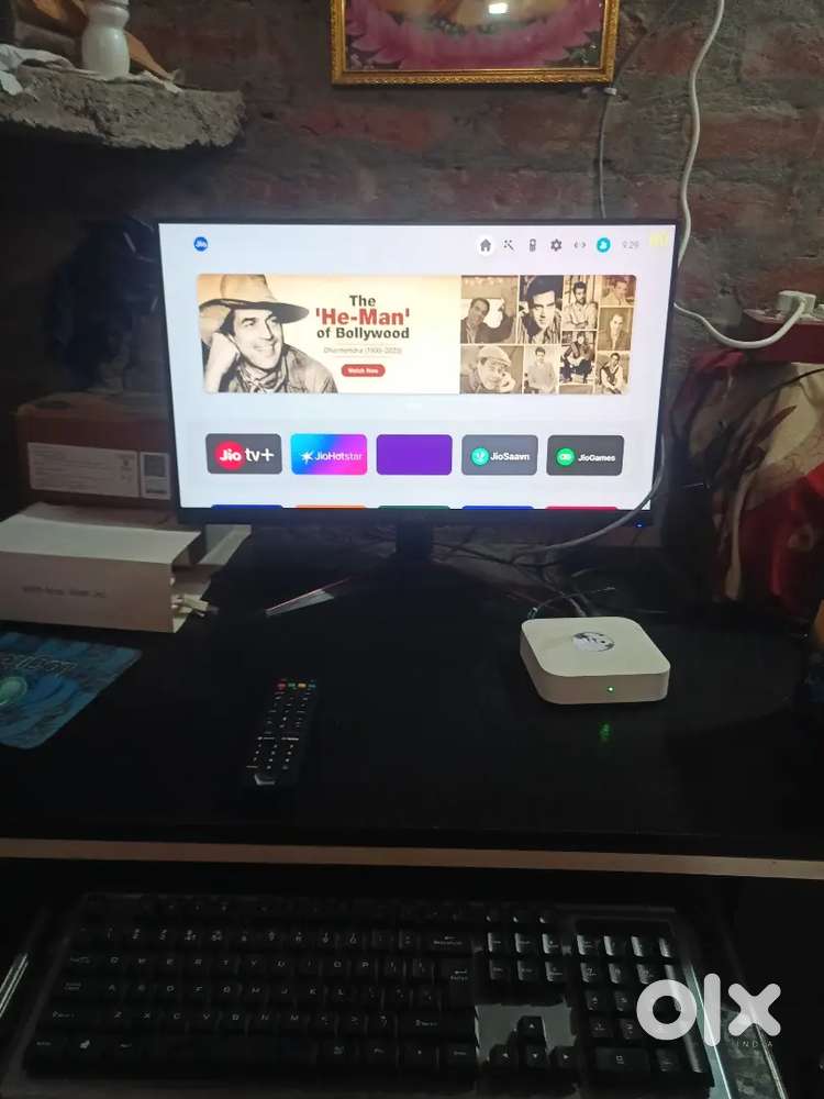 Pc , with jio set top box and a counter with jio wifi