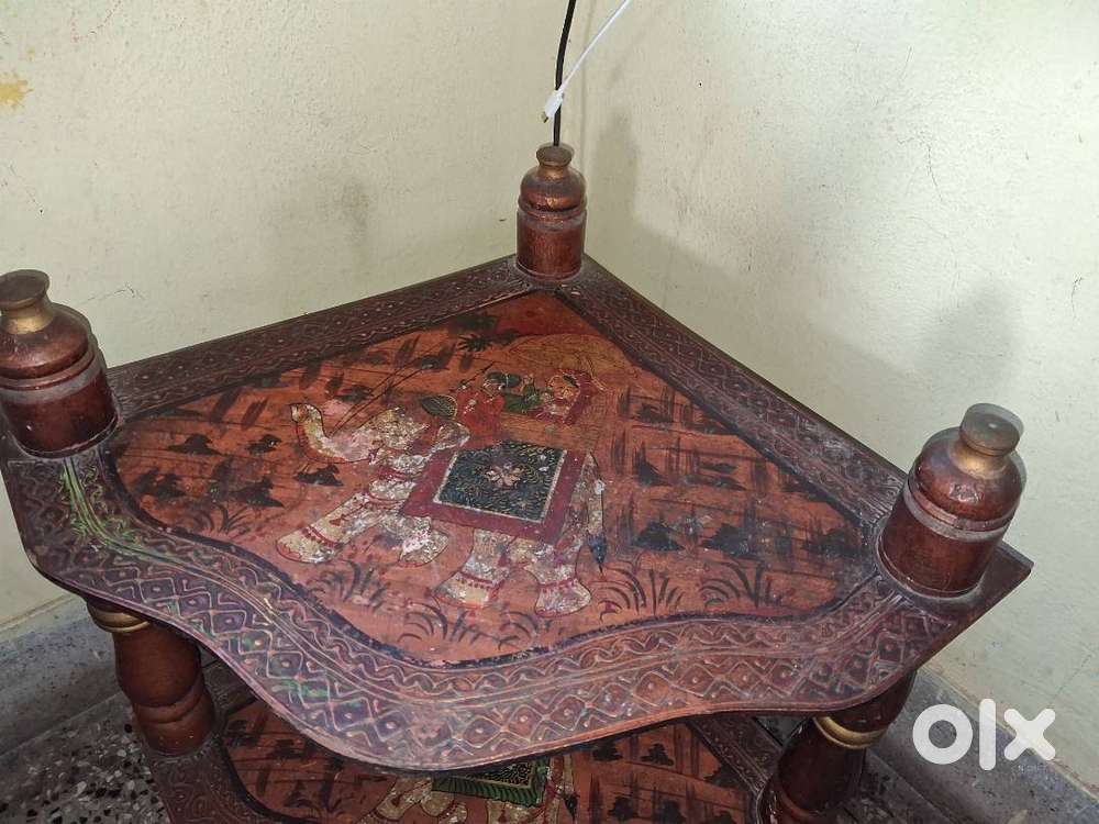 Rajasthani Handcrafted corner table