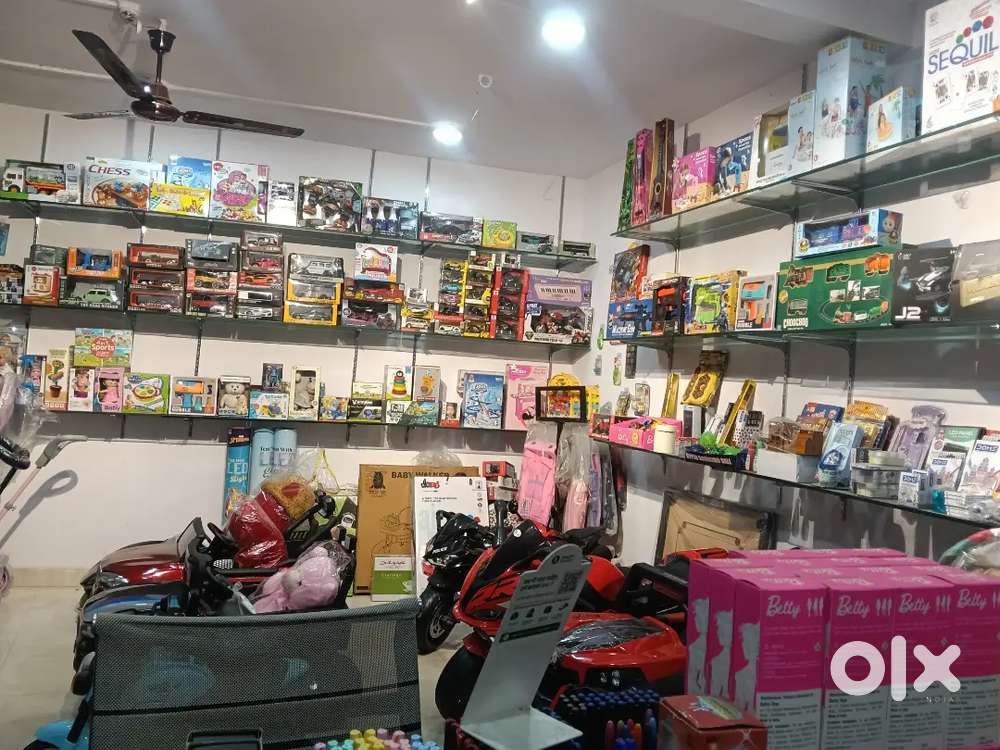 I need a female staff for shop,