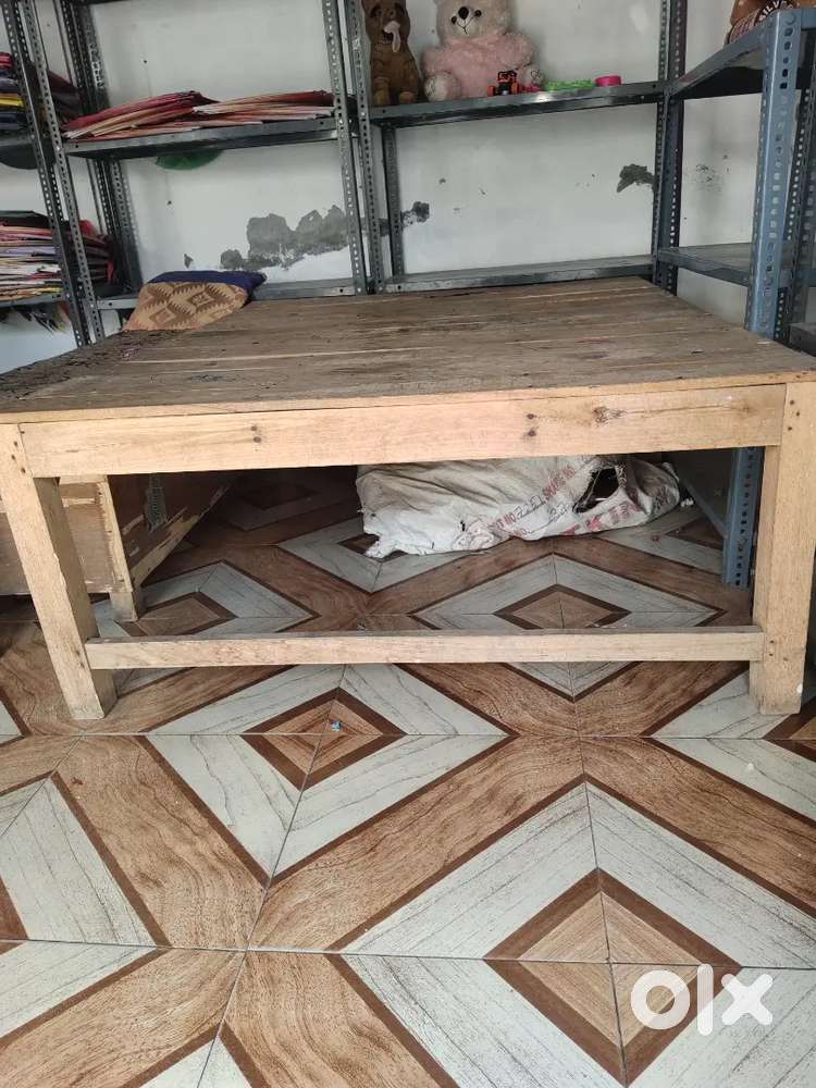 Rack and bench in very gu condition