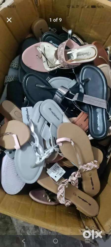 Men's and women's slippers lot available