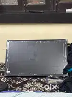 Brand new smart tv 8500 ki aur philips ki lcd tv 5000 ki dono bikau